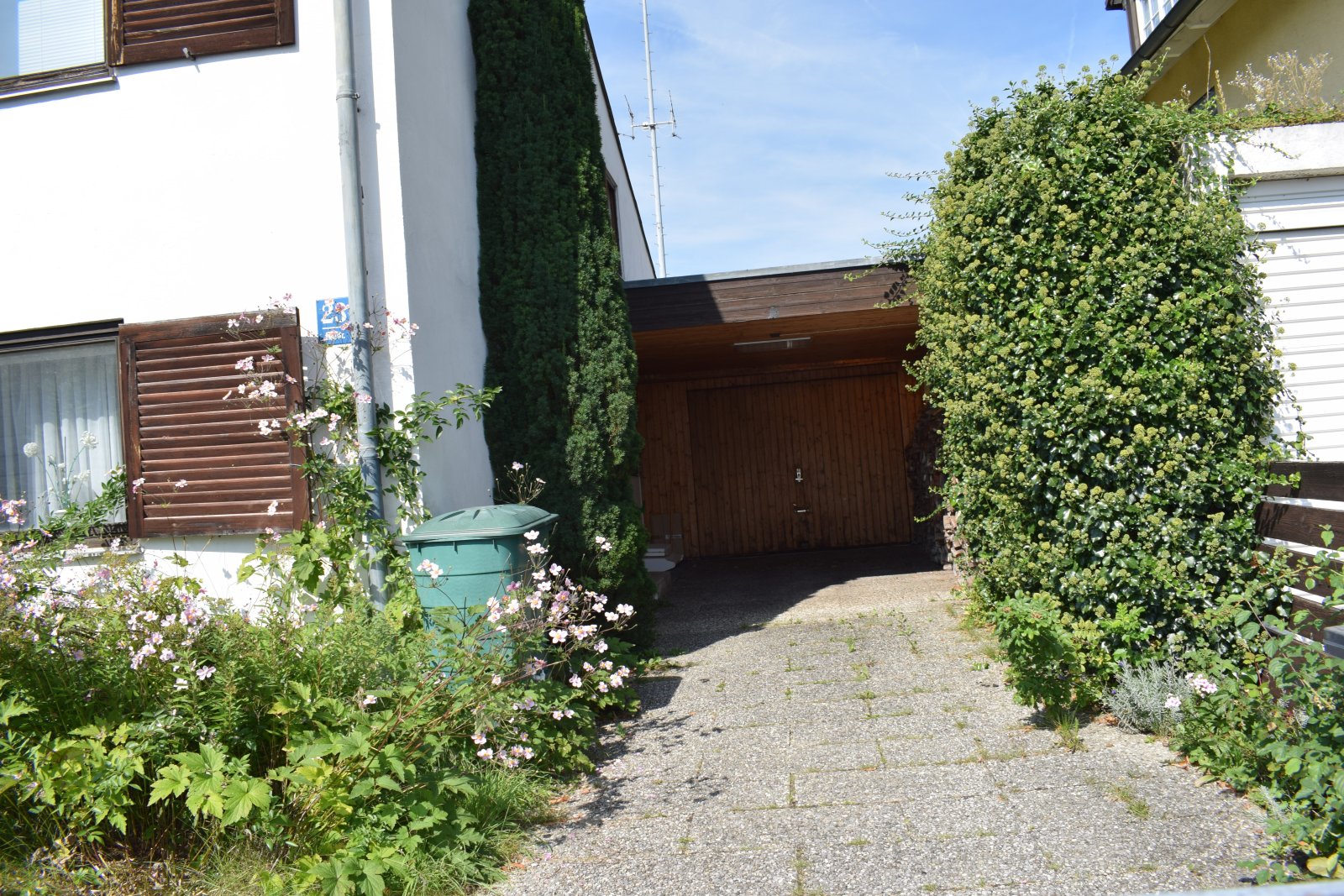 Sonniges GRUNDSTÜCK in MÜNCHEN - Trudering !