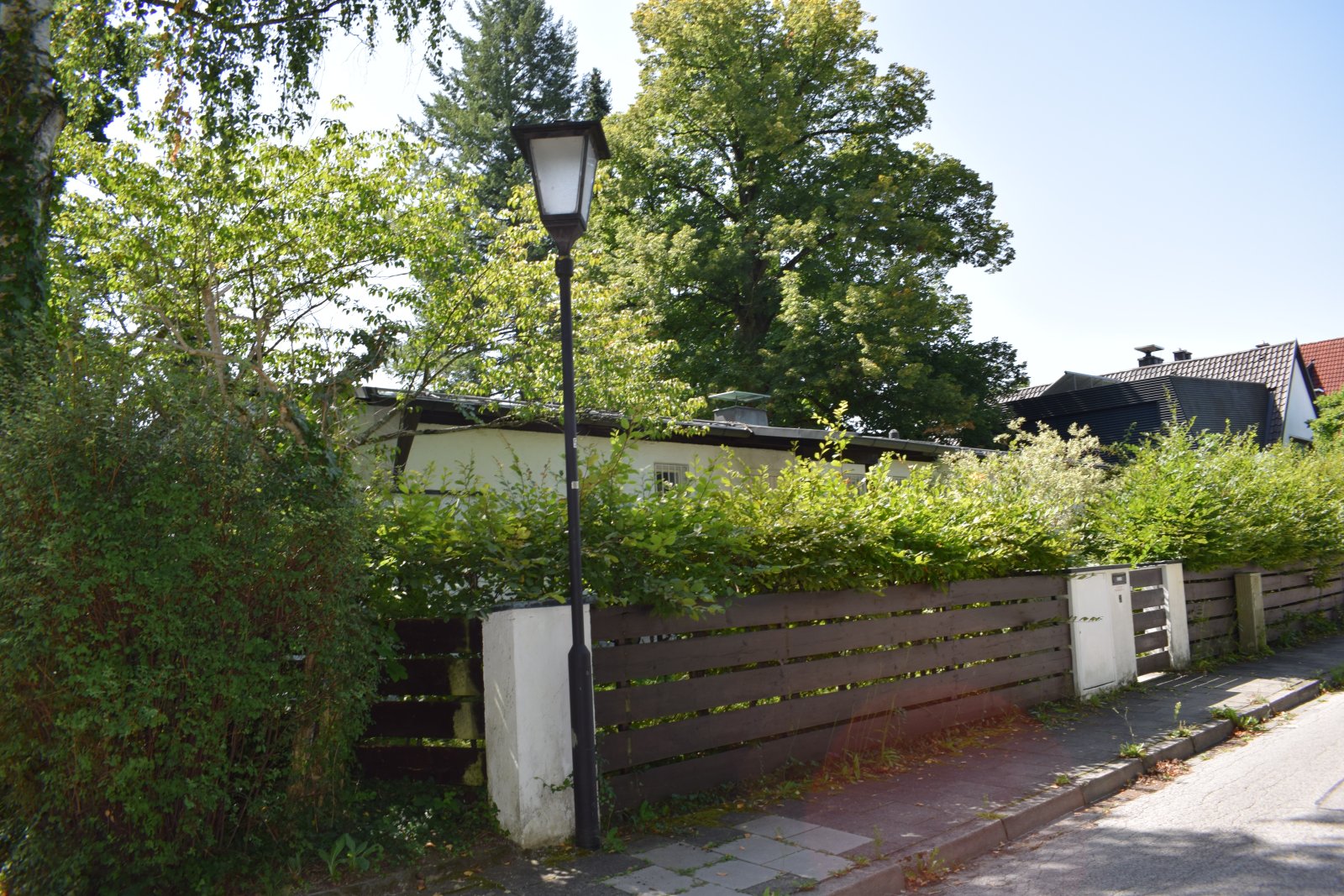 Sonniges GRUNDSTÜCK in HAAR - München !